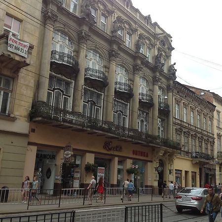 Apartments On Doroshenka 19 Lviv Eksteriør bilde