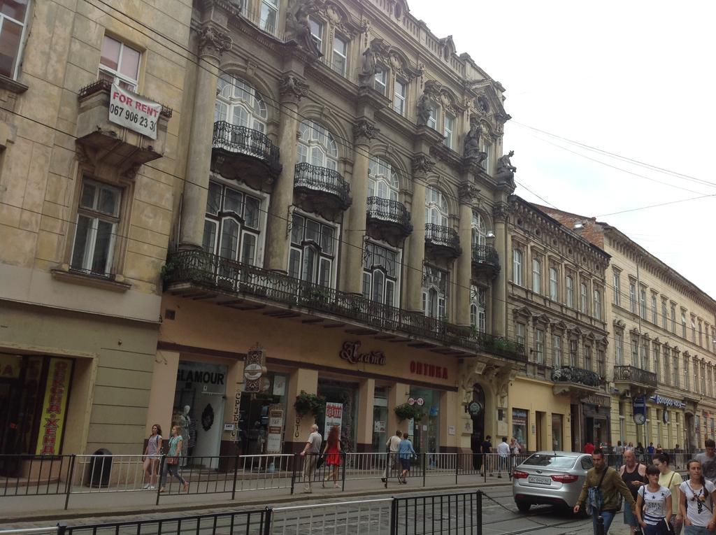Apartments On Doroshenka 19 Lviv Eksteriør bilde